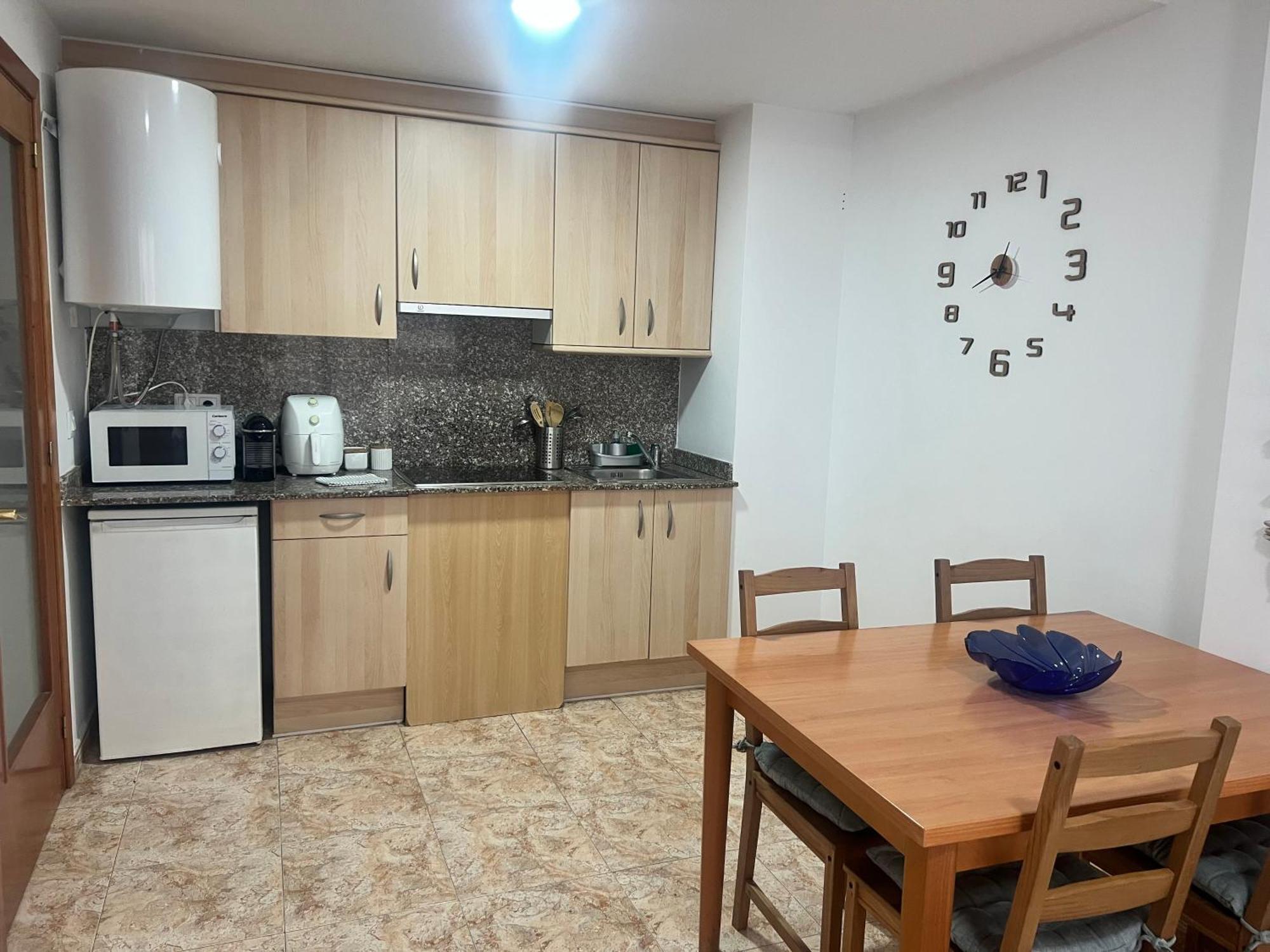Apartment Carbonell- Buena Zona Y Cerca De Todo